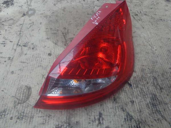 FEU ARRIERE DROIT FORD FIESTA - Vue 1